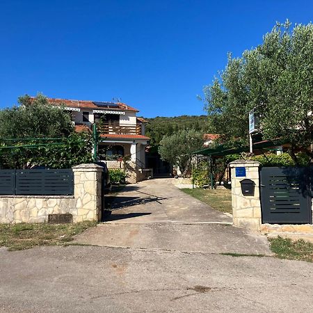 Apartments And Rooms Rogic Sveti Petar  Exterior photo